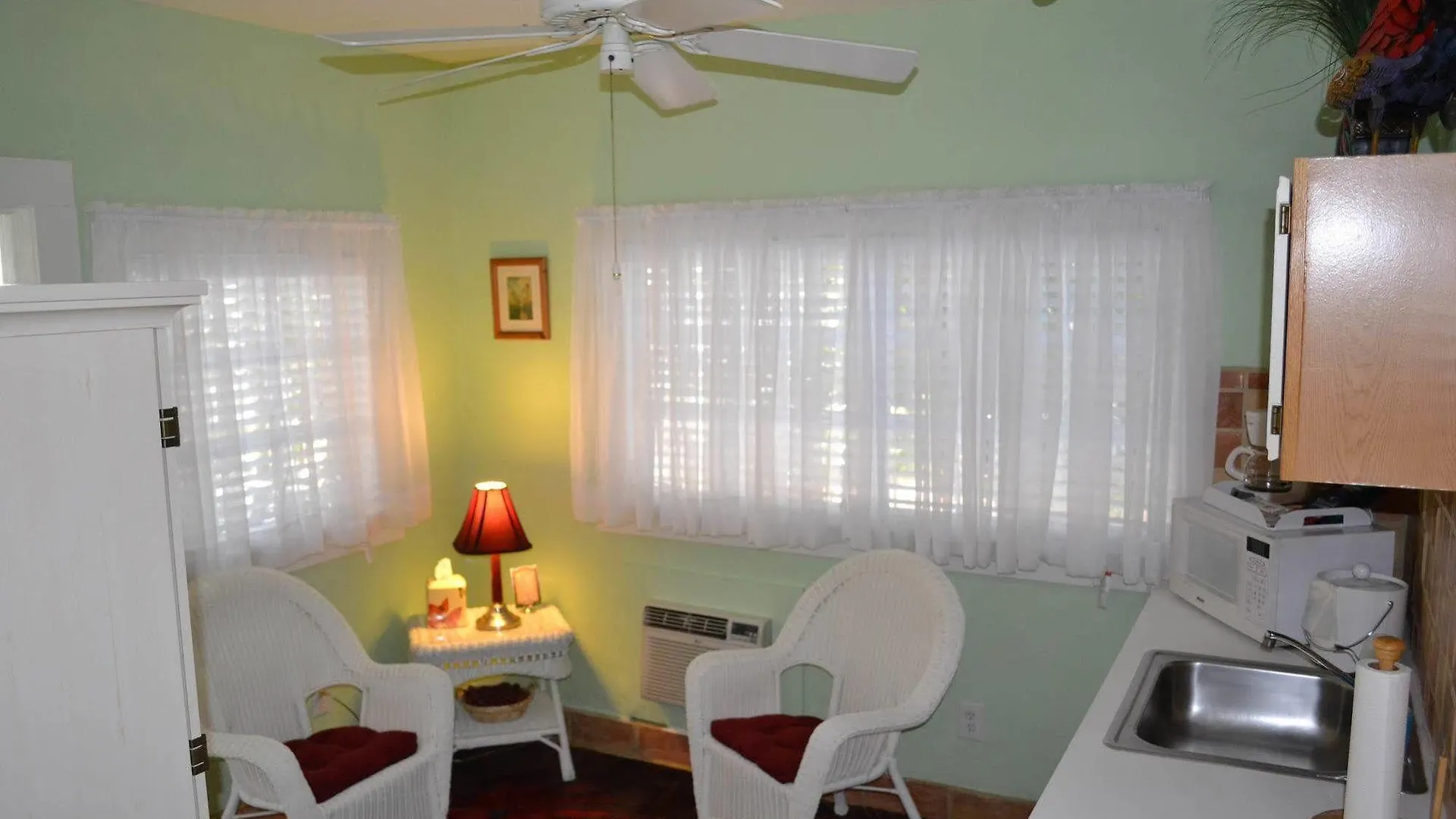 Speakeasy Inn (Adults Only) Key West Hotel