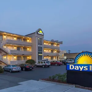 days-inn-seattle-north-of-downtown.seattlehotelsites.com/